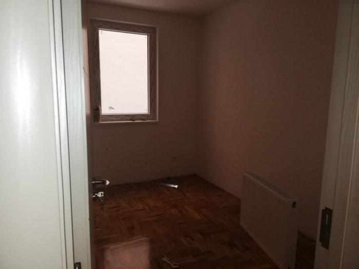 voždovac, vojvode vlahovića, 55m2 besplatni mali oglasi