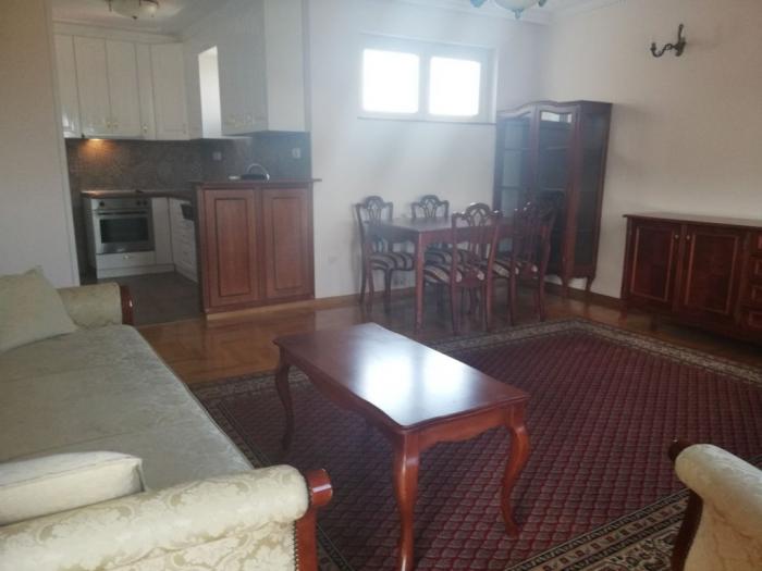 izdavanje, zemun, kalvarija, zemunski park, 90m2 besplatni mali oglasi