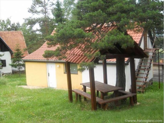 kuća u centru divčibara besplatni mali oglasi
