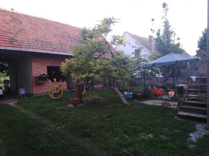 kuća na prodaju belegiš besplatni mali oglasi