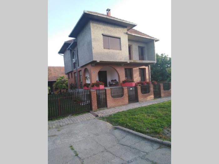 kuća na prodaju belegiš besplatni mali oglasi
