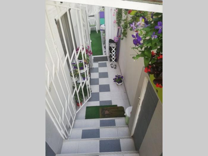 kanarevo brdo, vukasovićeva 51m2 20m2 terasa besplatni mali oglasi