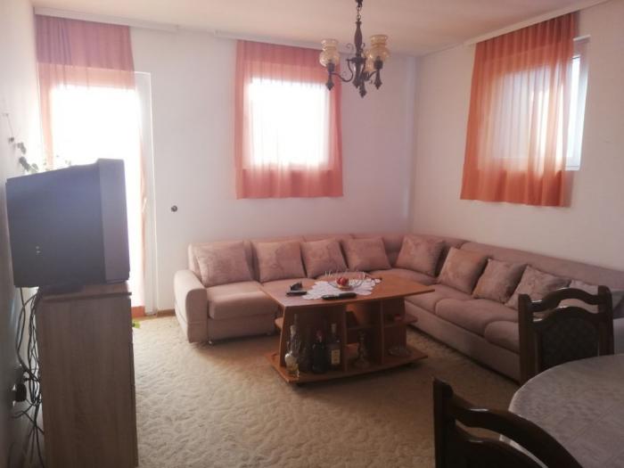 voždovac, jajinci kuća 230m2 besplatni mali oglasi