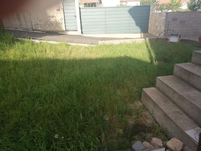 voždovac, jajinci kuća 230m2 besplatni mali oglasi