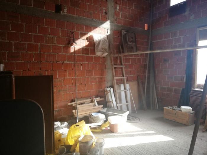 voždovac, jajinci kuća 230m2 besplatni mali oglasi
