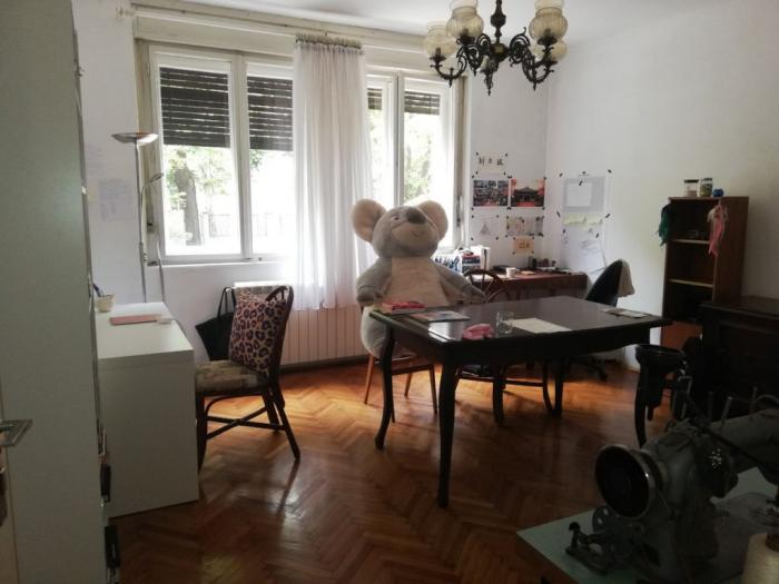 zemun, 22 oktobra, stan 63m2 besplatni mali oglasi