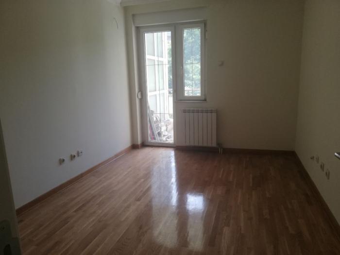 dedinje, kod belog dvora, stan 166m2 besplatni mali oglasi