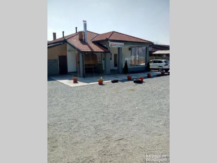 prodaja, restoran i otvoreni bazen besplatni mali oglasi