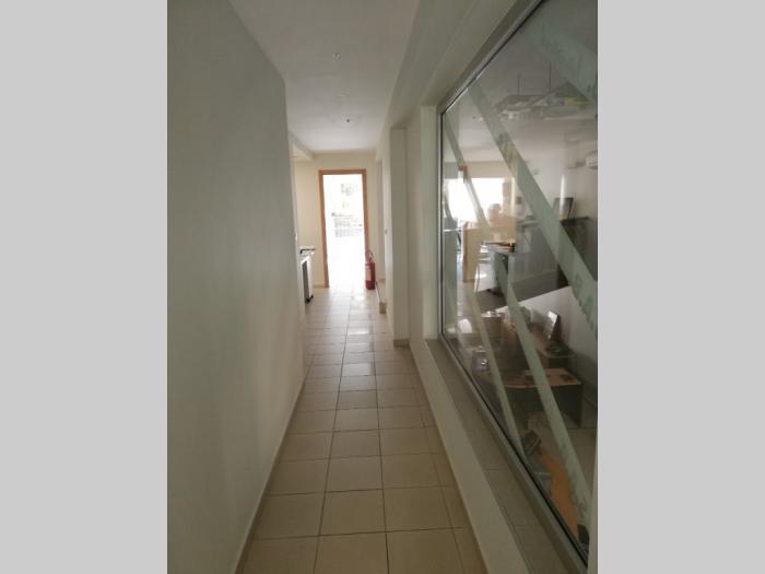 izdavanje, slavija, lokal 147m2 besplatni mali oglasi