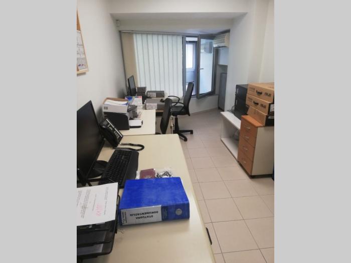 izdavanje, slavija, lokal 147m2 besplatni mali oglasi