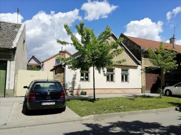 prodajem novu i staru kuću sa placem u pančevu besplatni mali oglasi