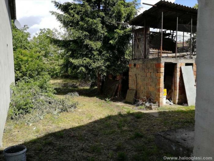 prodajem novu i staru kuću sa placem u pančevu besplatni mali oglasi
