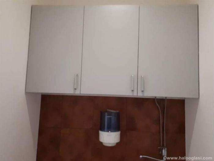 lokal 43m2 u novijoj zgradi, za sve namene besplatni mali oglasi