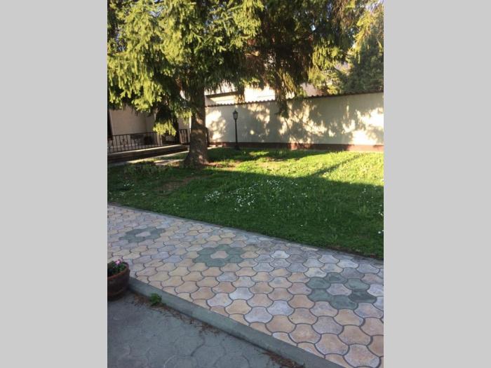 kuća u centru stare pazove besplatni mali oglasi