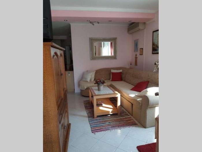 apartman i dva stana (izdavanje) budva besplatni mali oglasi