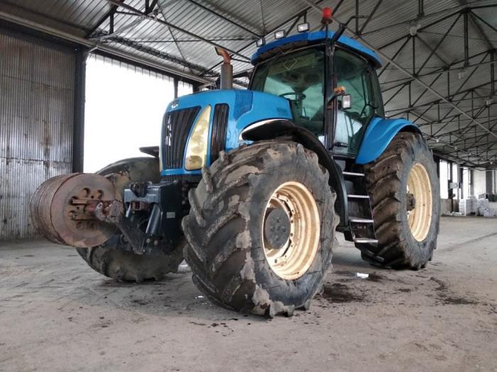 prodajem traktor new holland tg285 besplatni mali oglasi
