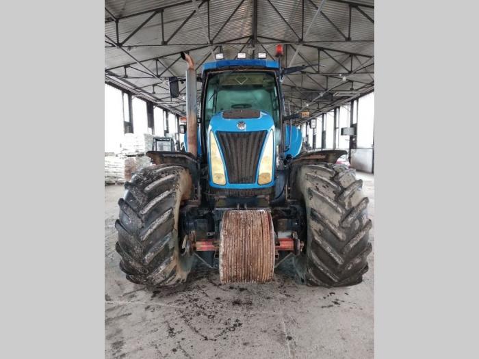 prodajem traktor new holland tg285 besplatni mali oglasi