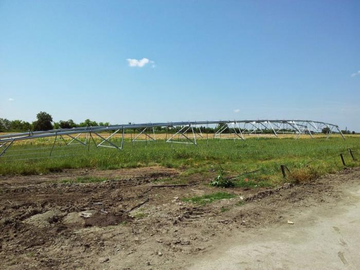 mašina za navodnjavanje centar pivot (mobilni 160m) besplatni mali oglasi