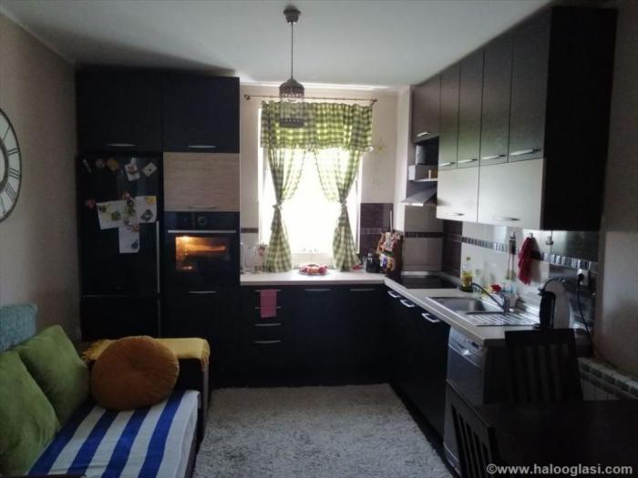 borča, 90m2,ul dragovačka besplatni mali oglasi