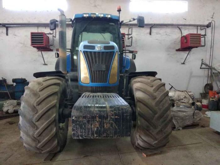 prodajem traktor new holland t8040 besplatni mali oglasi
