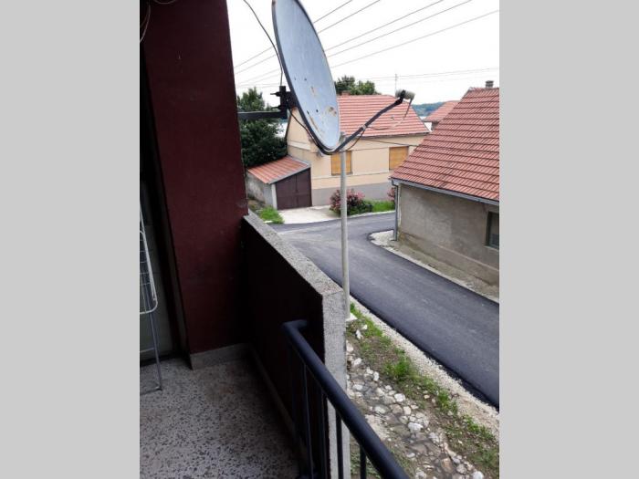 prodaja stana u starom slankamenu, direktno od vlasnika, odmah useljiv besplatni mali oglasi