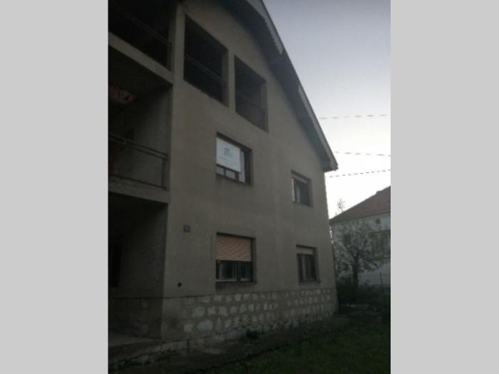 prodajem kuću u despotovcu besplatni mali oglasi
