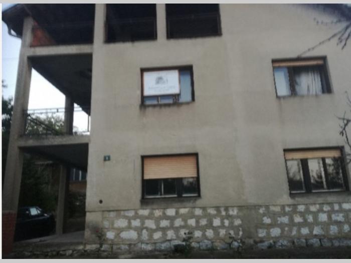 prodajem kuću u despotovcu besplatni mali oglasi
