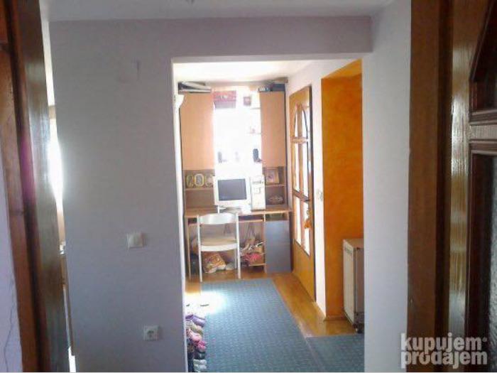 sopot, kuća od 160m2 odmah useljiva, 26ari plac 26 ari besplatni mali oglasi