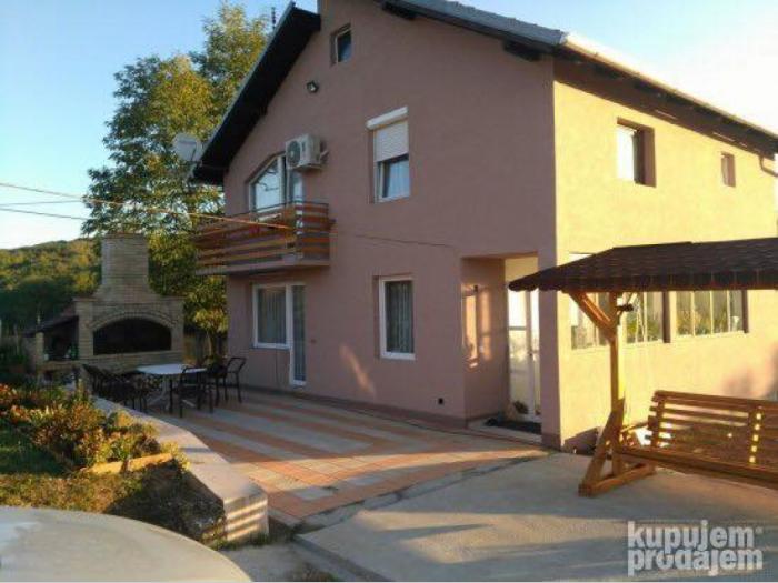 sopot, kuća od 160m2 odmah useljiva, 26ari plac 26 ari besplatni mali oglasi