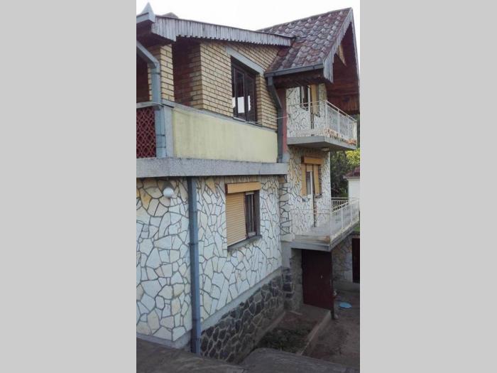 odlična kuća pored puta raška besplatni mali oglasi