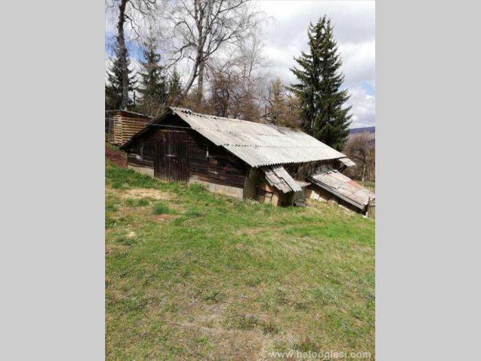 vikend kuća sa placem štala besplatni mali oglasi