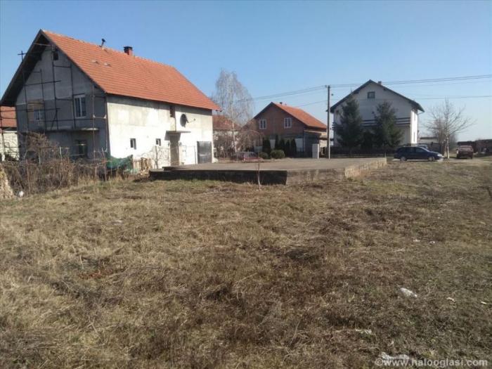 prodaja placa sa temeljem i građevinskom dozvolom besplatni mali oglasi