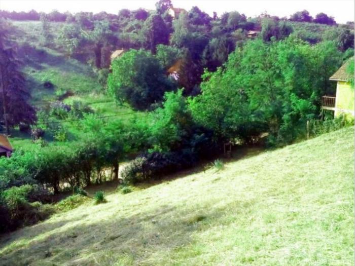 prodajem vikendicu, mesto seone besplatni mali oglasi