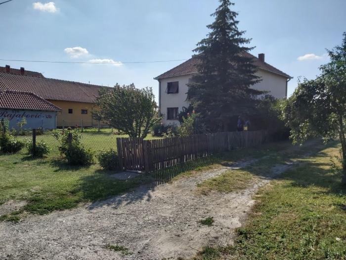 kuća sa imanjem besplatni mali oglasi