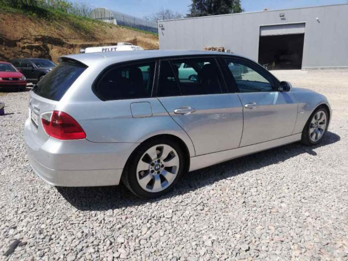 bmw 320 2,0 d besplatni mali oglasi
