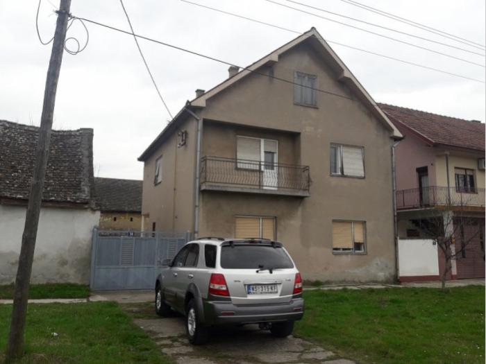 prodaja kuća bački jarak besplatni mali oglasi