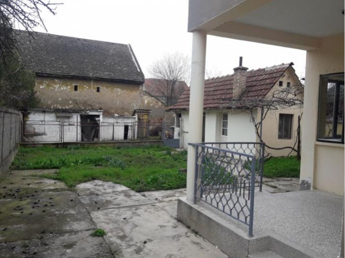 prodaja kuća bački jarak besplatni mali oglasi