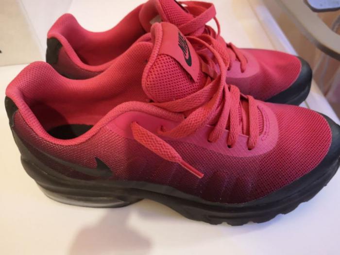 patike nike, broj 38,5 kao nove, vrlo očuvane besplatni mali oglasi