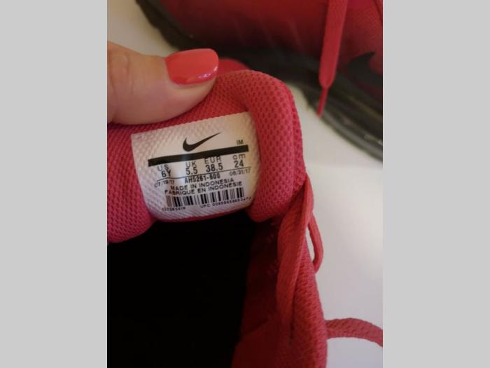 patike nike, broj 38,5 kao nove, vrlo očuvane besplatni mali oglasi