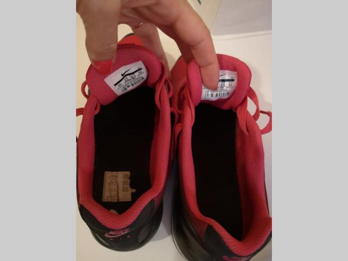 patike nike, broj 38,5 kao nove, vrlo očuvane besplatni mali oglasi