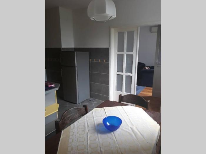 novi beograd, otona župančiča, 60m2 besplatni mali oglasi