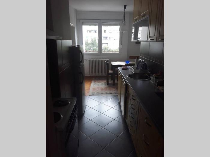 novi beograd, otona župančiča, 60m2 besplatni mali oglasi