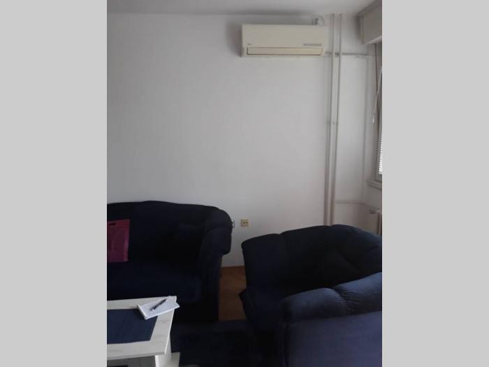 novi beograd, otona župančiča, 60m2 besplatni mali oglasi