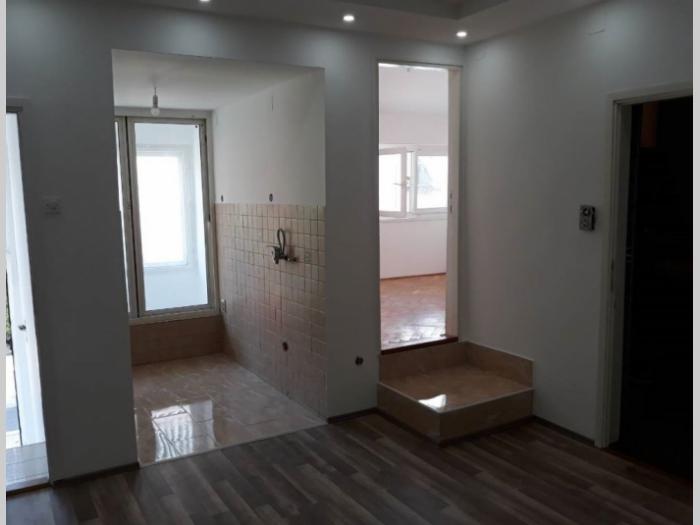 zemun, železnička kolonija, 55m2 besplatni mali oglasi