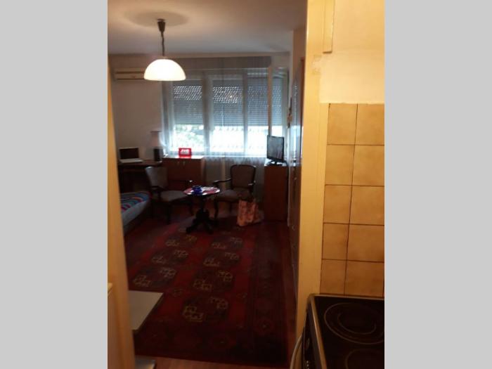 savski venac, durmitorska, 23m2 besplatni mali oglasi