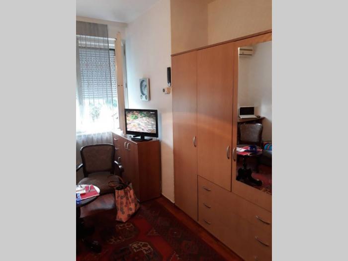 savski venac, durmitorska, 23m2 besplatni mali oglasi