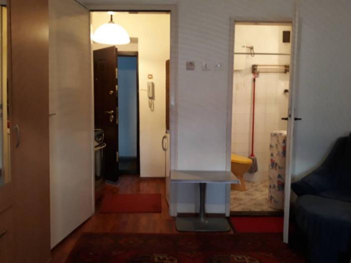 savski venac, durmitorska, 23m2 besplatni mali oglasi
