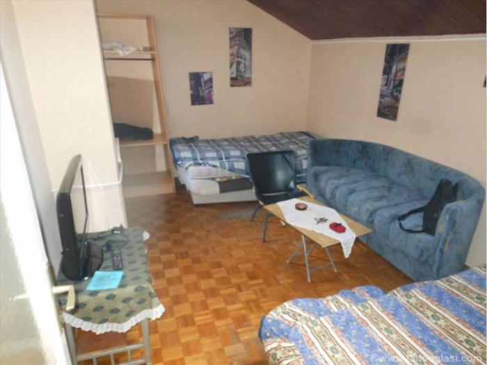 jednosoban stan 28m2, mirijevo pijaca hitno prodaja besplatni mali oglasi