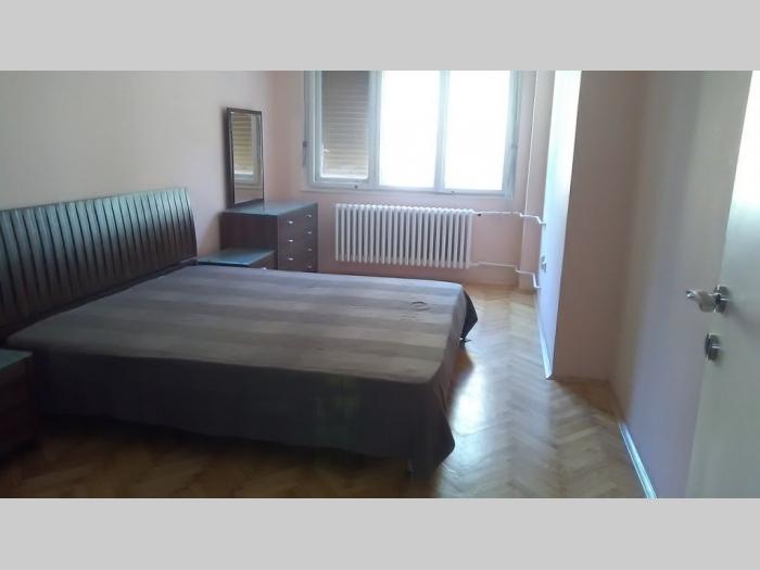 centar, vasina, 2 5,lux,namešten,parking besplatni mali oglasi