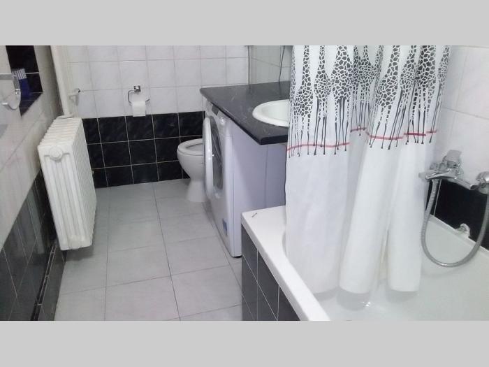 centar, vasina, 2 5,lux,namešten,parking besplatni mali oglasi